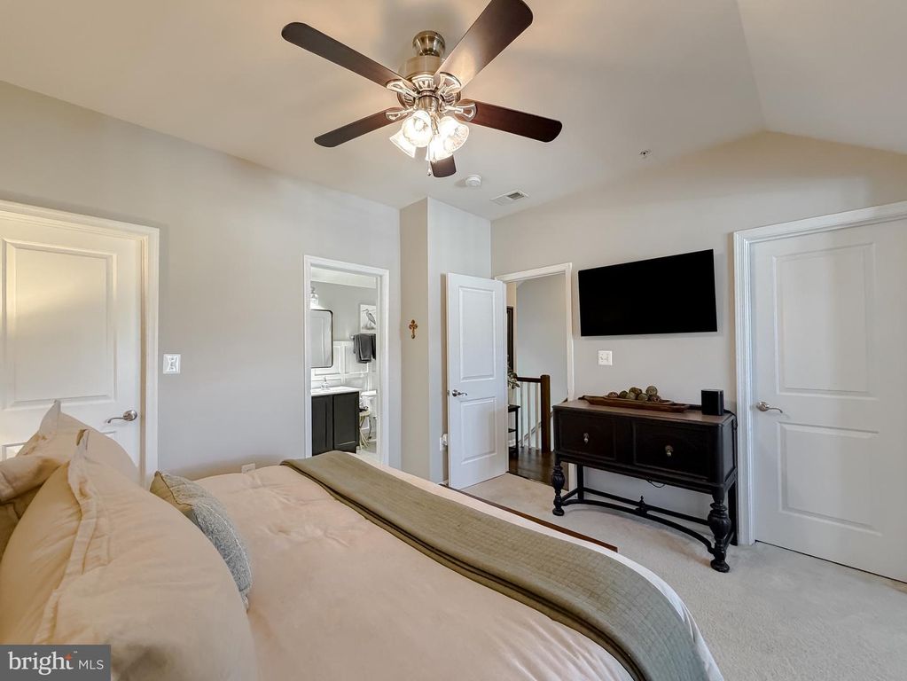 Image 50 of property listing at 6 MUSTANG DR, La Plata, MD 20646