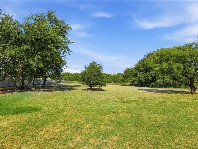 7515 County Road 1014a, Joshua, TX 76058