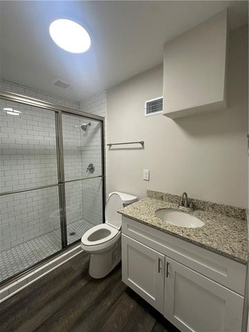 810 Victoria Place, Woodstock, GA 30189