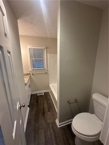 810 Victoria Place, Woodstock, GA 30189