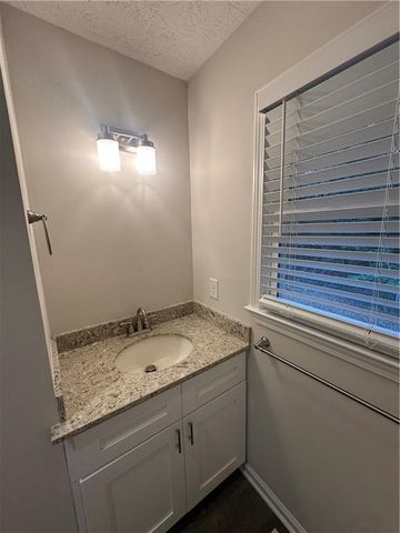 810 Victoria Place, Woodstock, GA 30189