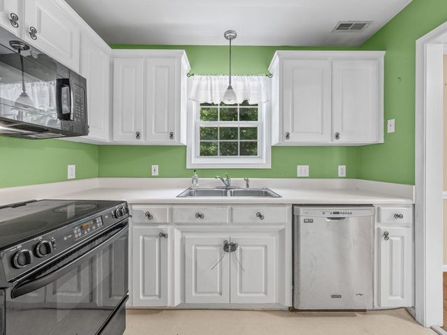 149 Kingsley Park Drive, Moore, SC 29369