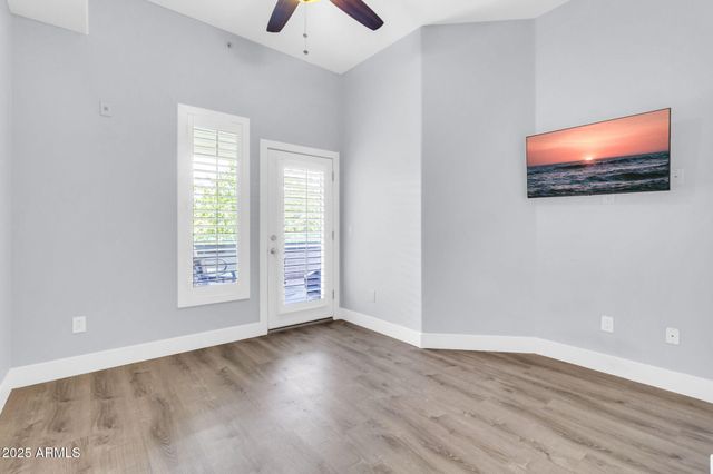 945 E Playa Del Norte Drive 2005, Tempe, AZ 85288