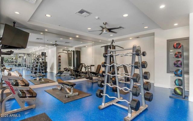 945 E Playa Del Norte Drive 2005, Tempe, AZ 85288