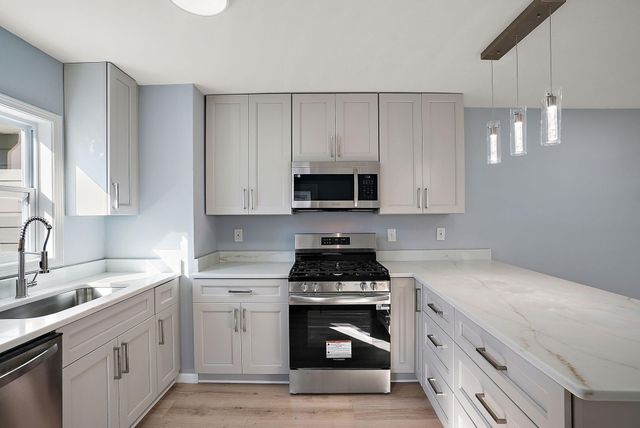 3230 Tyler Street NE, Minneapolis, MN 55418