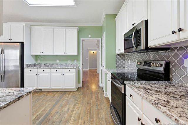 412 St Thomas Road, Fayetteville, NC 28311