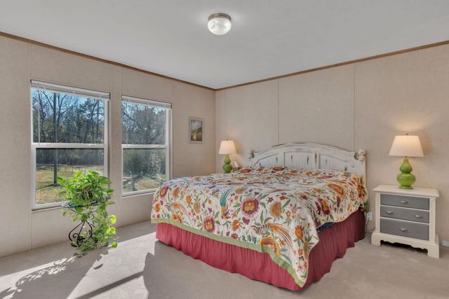 8876 N CR 136, Overton, TX 75684