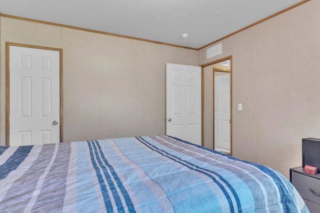 8876 N CR 136, Overton, TX 75684