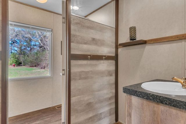 8876 N CR 136, Overton, TX 75684