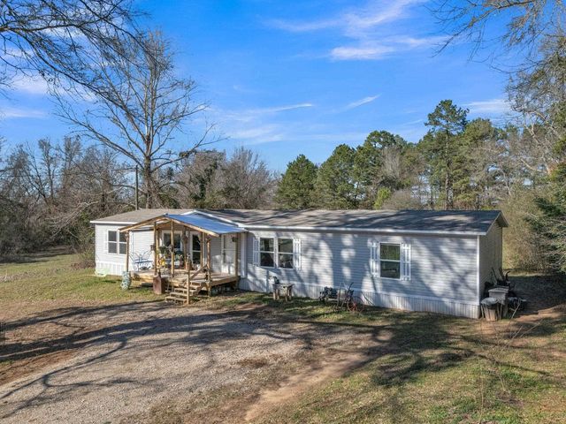 8876 N CR 136, Overton, TX 75684