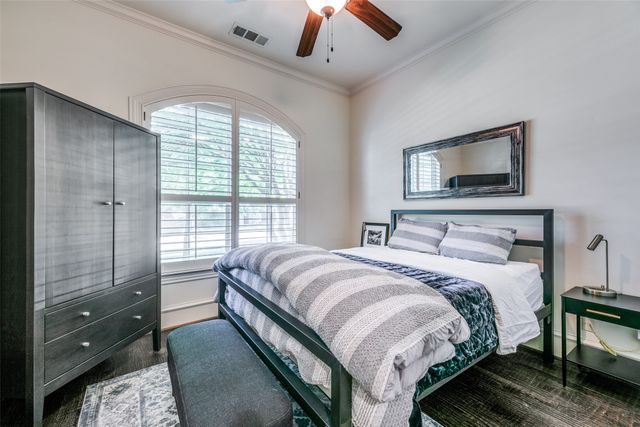6363 Vanderbilt Avenue, Dallas, TX 75214