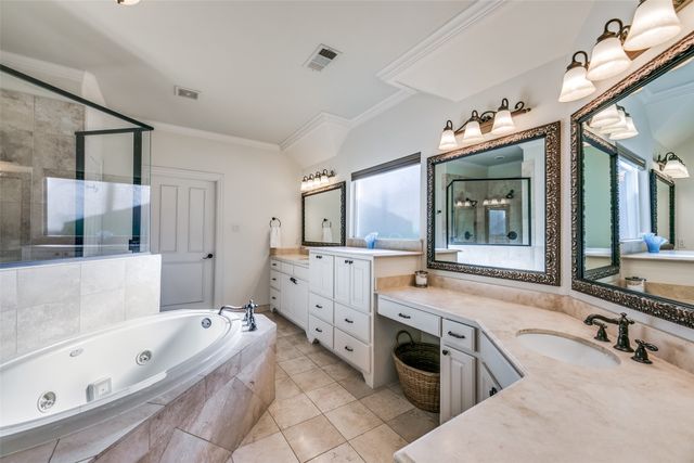 6363 Vanderbilt Avenue, Dallas, TX 75214