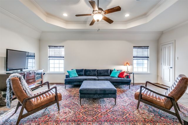 6363 Vanderbilt Avenue, Dallas, TX 75214