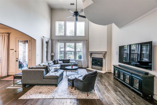 6363 Vanderbilt Avenue, Dallas, TX 75214