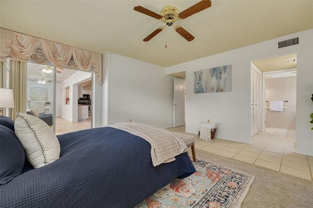 2101 SUNSET POINT ROAD 1202, Clearwater, FL 33765