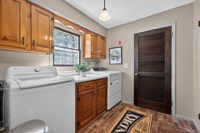 27 Sylvia Street, Newburgh, NY 12550