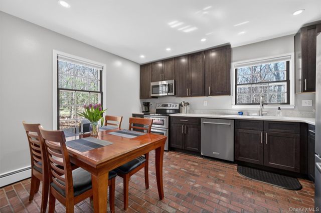 27 Sylvia Street, Newburgh, NY 12550
