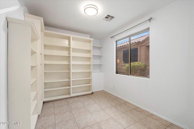 14046 N EDGEWORTH Drive B, Fountain Hills, AZ 85268