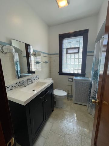 3659 S Seeley Avenue 1, Chicago, IL 60609