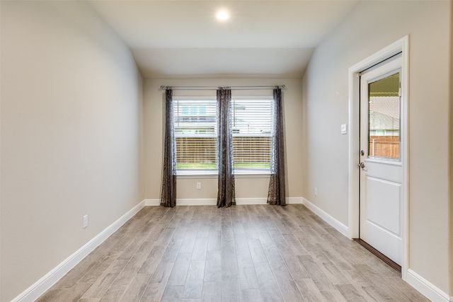 1704 Battery Park Drive, Alvarado, TX 76009