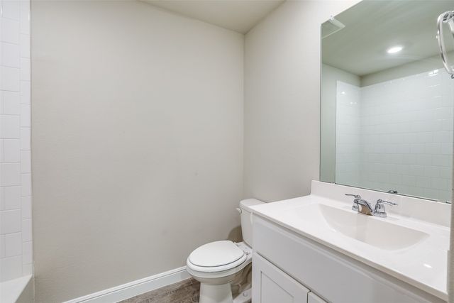 1704 Battery Park Drive, Alvarado, TX 76009