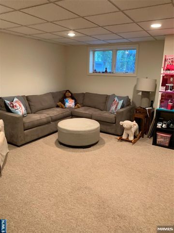 120 Greenway, Montvale, NJ 07645
