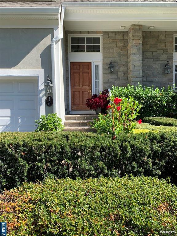 120 Greenway, Montvale, NJ 07645