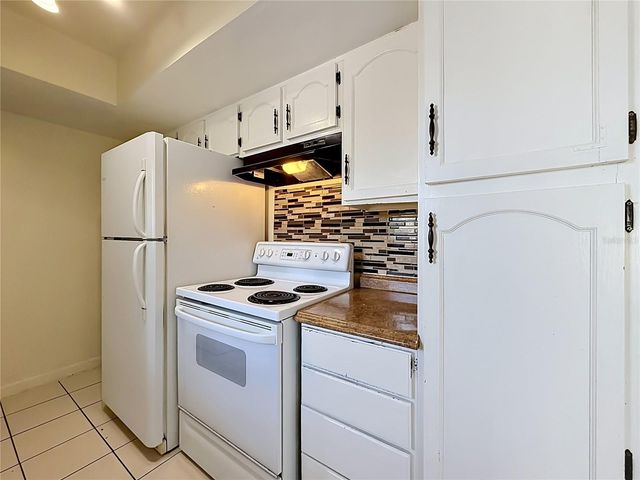 2636 LEMON TREE LANE, Orlando, FL 32839