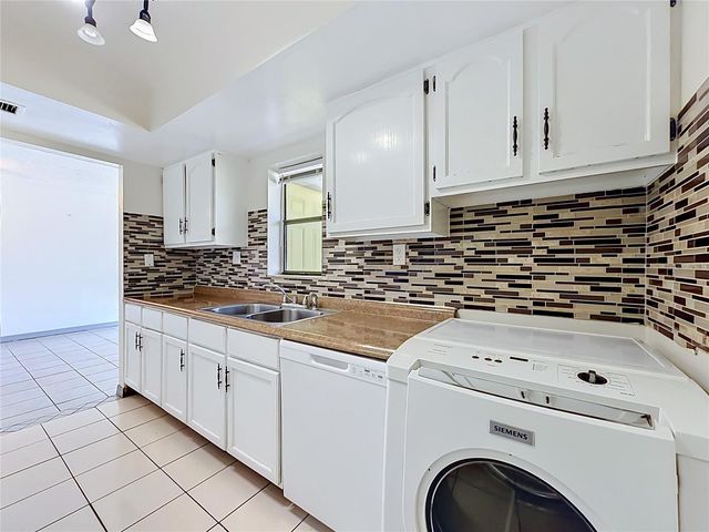 2636 LEMON TREE LANE, Orlando, FL 32839