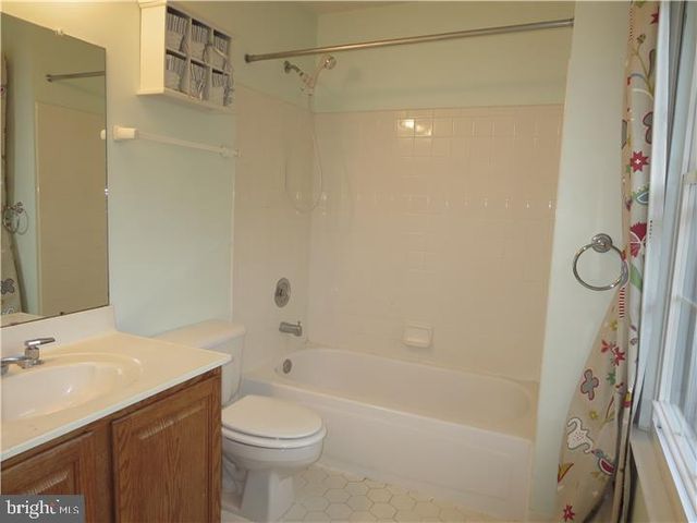 33 KETLEY PL, Princeton, NJ 08540