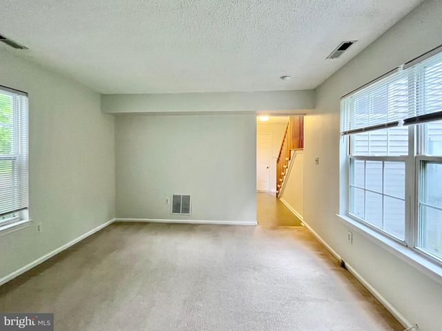 33 KETLEY PL, Princeton, NJ 08540