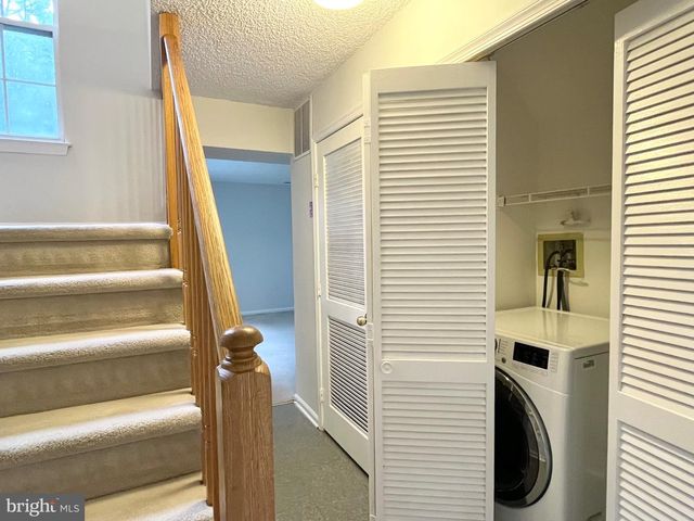33 KETLEY PL, Princeton, NJ 08540