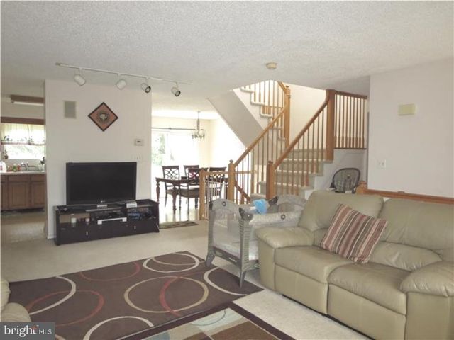 33 KETLEY PL, Princeton, NJ 08540