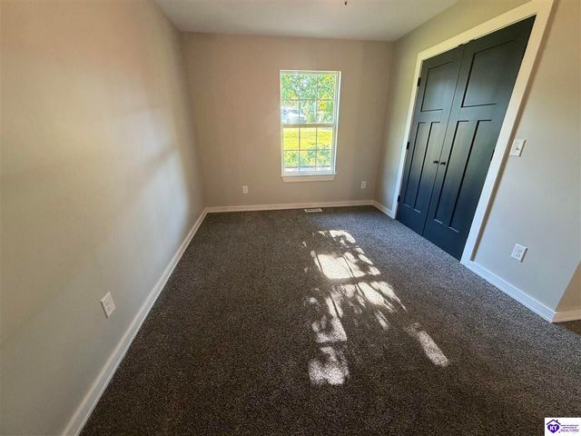 105 Hayward Road, Vine Grove, KY 40175