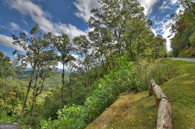 LOT 25 Utana Bluffs Trail, Ellijay, GA 30540