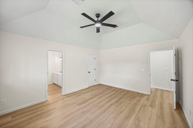 3115 Lake Breeze Lane, Crosby, TX 77532