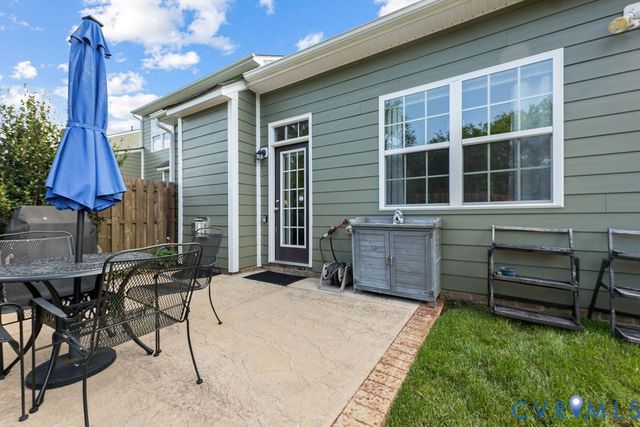 8264 Marley Dr, Mechanicsville, VA 23116