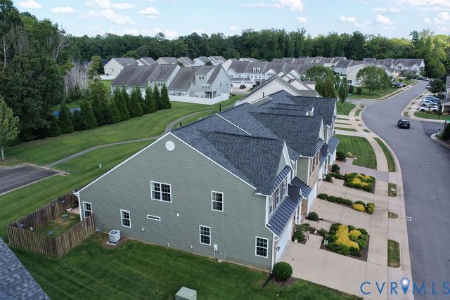 8264 Marley Dr, Mechanicsville, VA 23116