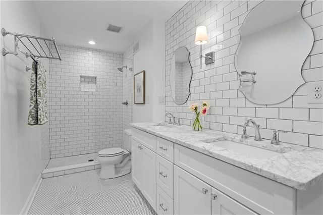 59 Ivy Trail NE, Atlanta, GA 30342