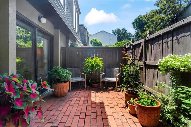 59 Ivy Trail NE, Atlanta, GA 30342