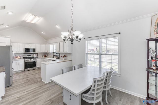 2622 Buckingham Gate SW, Decatur, AL 35603
