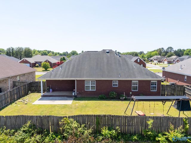 2622 Buckingham Gate SW, Decatur, AL 35603