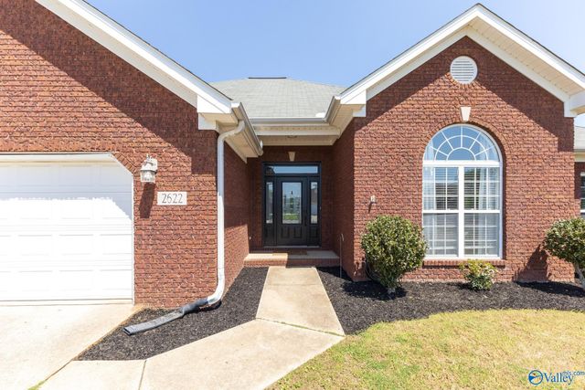 2622 Buckingham Gate SW, Decatur, AL 35603