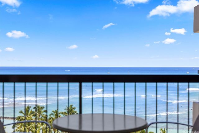 2470 Kalakaua Avenue 1101, Honolulu, HI 96815