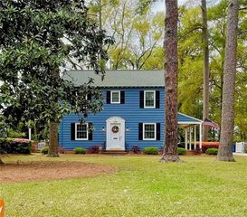 209 Woodrow Street, Fayetteville, NC 28303