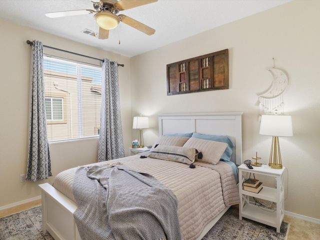 4345 Santo Domingo A, Santa Fe, NM 87507