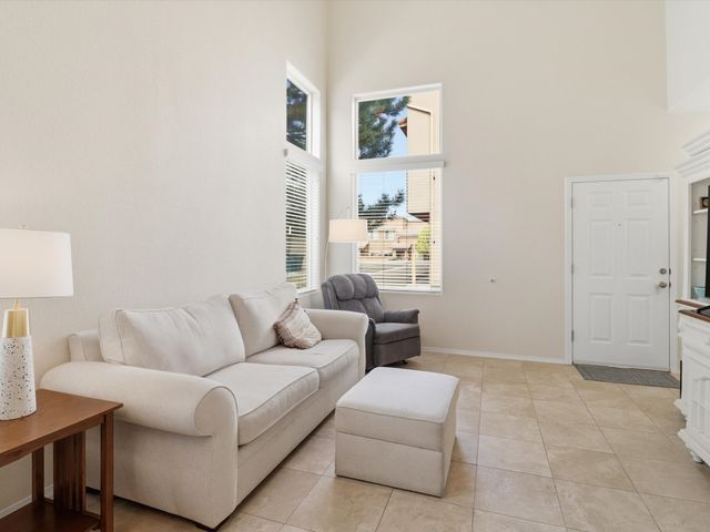 4345 Santo Domingo A, Santa Fe, NM 87507