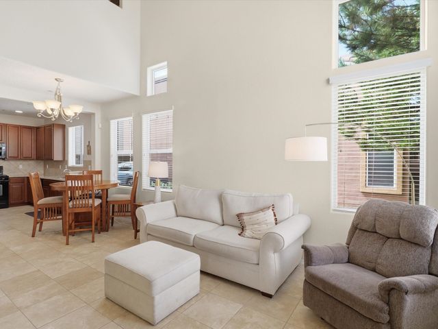 4345 Santo Domingo A, Santa Fe, NM 87507