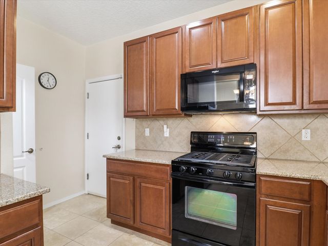 4345 Santo Domingo A, Santa Fe, NM 87507