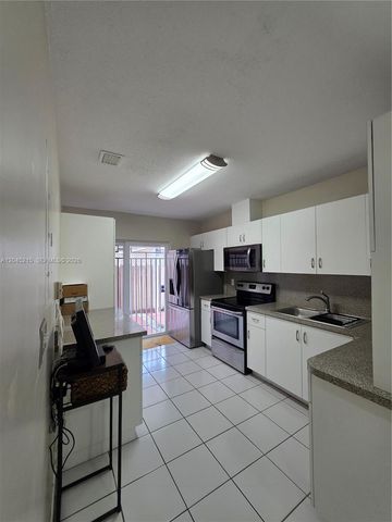 8905 NW 121 ST 0, Hialeah, FL 33018